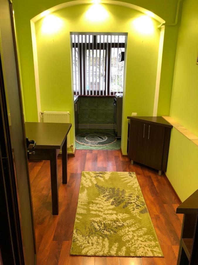 Clau Apartment Galaţi Exteriör bild